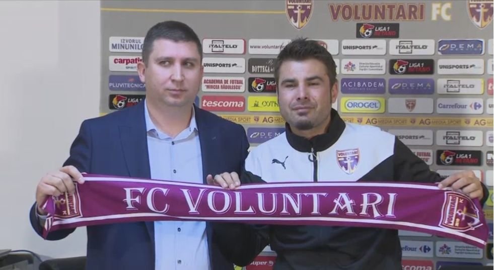 Mutu, la inceput de cariera: 