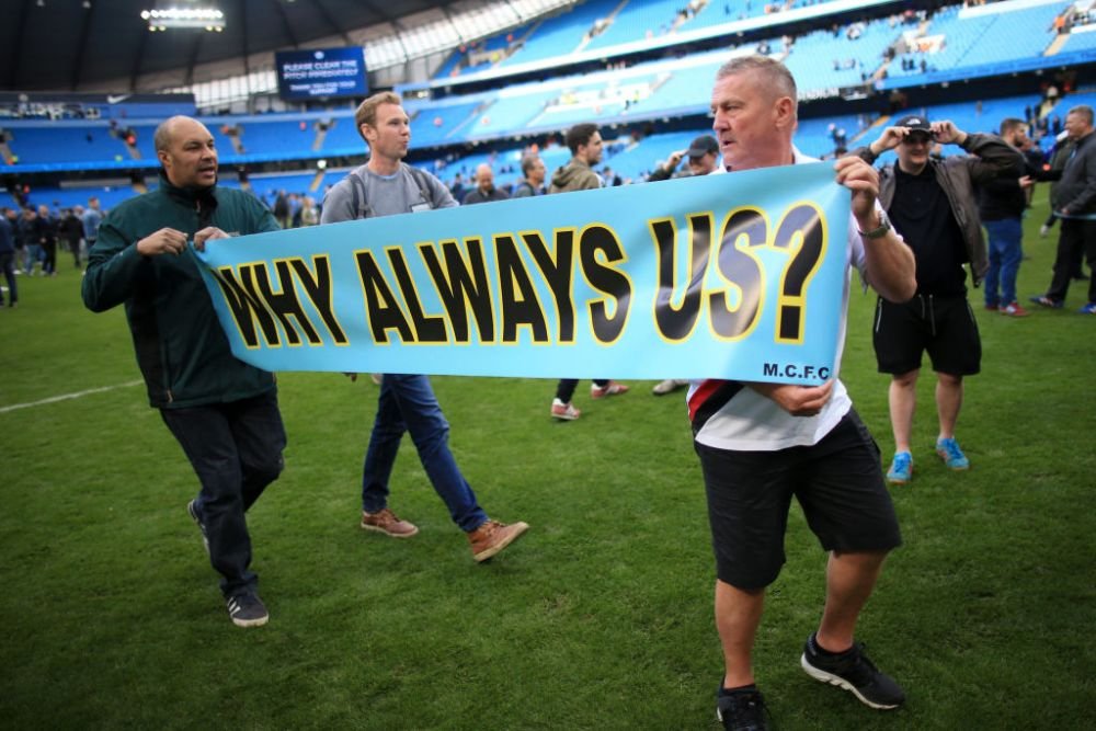 City a celebrat titlul cu o nebunie: 5-0, 82% posesie si terenul invadat de suporteri // GALERIE FOTO_6