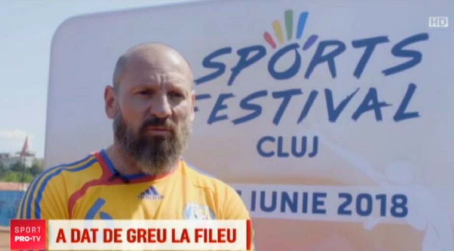 Ronaldinho si Ivanisevici vin la Cluj! Stelea ia lectii de tenis de la Halep si Pavel // VIDEO