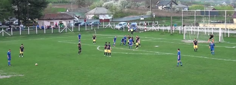 NUMAI MESSI mai da asa! :) Cel mai tare gol din lovitura libera s-a marcat in liga a 4-a din Romania! VIDEO