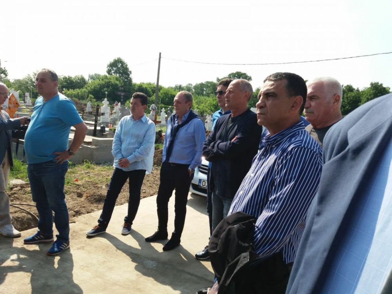 FOTO: Legendele Craiovei Maxima au fost prezente la parastasul de 40 de zile in memoria lui Nicolae Tilihoi_4