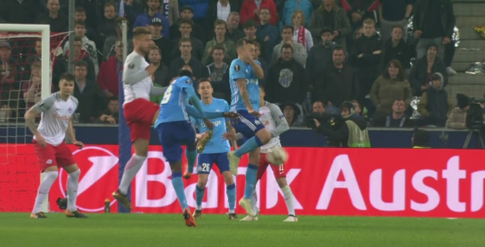 Greseala URIASA de arbitraj care a decis finala Europa League! Cum a marcat Marseille la Salzburg