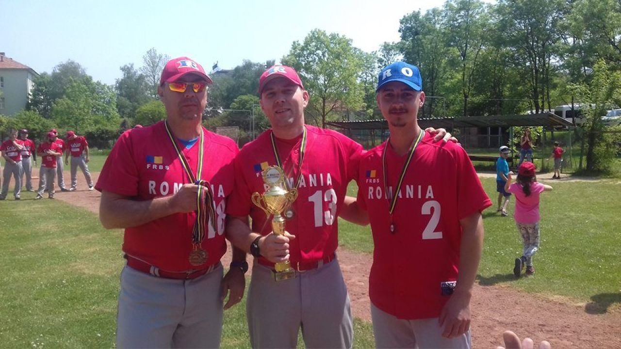 Inventatorii oinei vs. regii baseball-ului! Romanii si americanii se dueleaza la Constanta, intr-un meci special_3