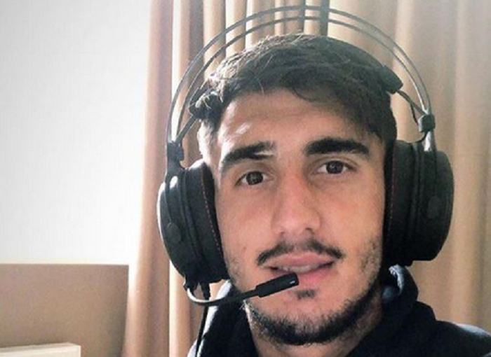 Inca un caz Alibec! Ivan, 7 ORE de Counter pe zi, 25 de minute de fotbal pe sezon! Imaginile postate pe net_3