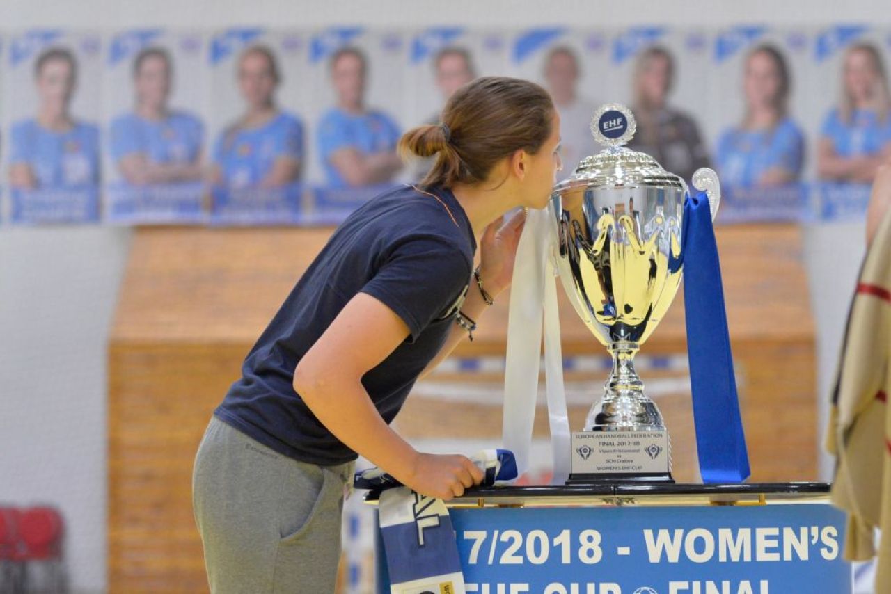CRYova DE FERICIRE! SCM Craiova castiga DRAMATIC Cupa EHF la un singur GOL! Dumanska A SALVAT de 2 ori in ultimele secunde VICTORIA_2