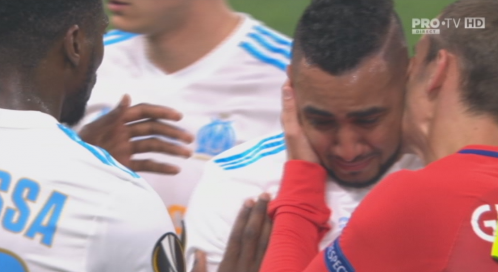 Imagini CUTREMURATOARE! Payet, in LACRIMI la iesirea din teren. S-a accidentat si a fost pupat de Griezmann