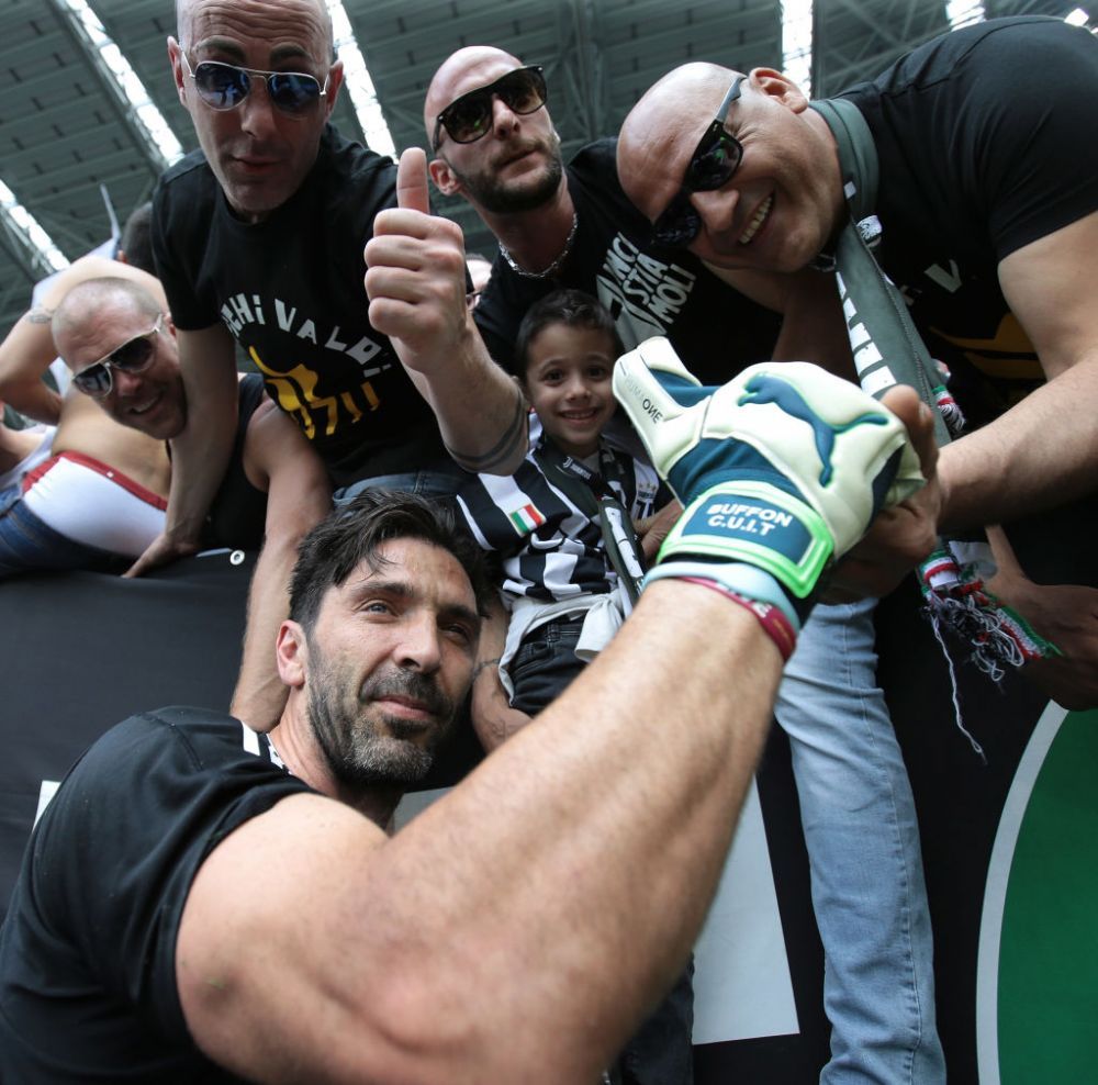 Adio, Buffon! Ultimele secunde ale lui Buffon la Juve: lacrimi in tribune, scene emotionante pe teren! VIDEO_4