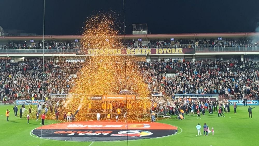 CFR CLUJ ESTE CAMPIOANA ROMANIEI! Golul lui Djokovic ii aduce TITLUL lui Dan Petrescu, FCSB a fost pe primul loc pentru 4 minute! Cum s-au trait ultimele 90 de minute ale sezonului_24