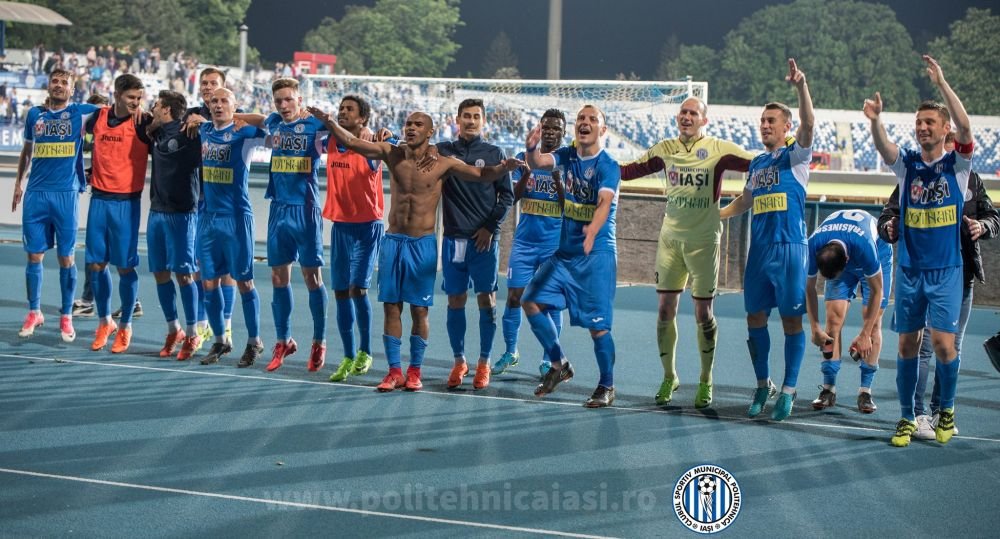 Noi am facut postarea, puteti sa dati share! Mesajul GENIAL postat de Poli Iasi pentru CFR Cluj. FOTO