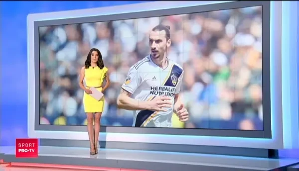 Arbitrul a avut nevoie de proba video pentru a-si da seama! VIDEO | Gestul VIOLENT facut de Ibrahimovic: Zlatan a primit imediat cartonasul rosu