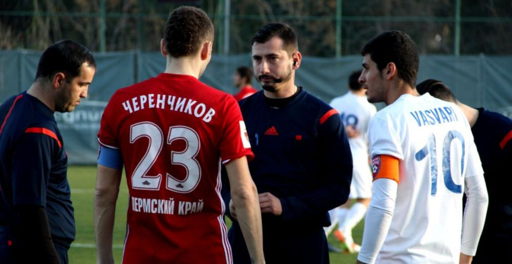 FRF, masuri dure in cazul arbitrilor deghizati! Amenzi record pentru fotbalul romanesc