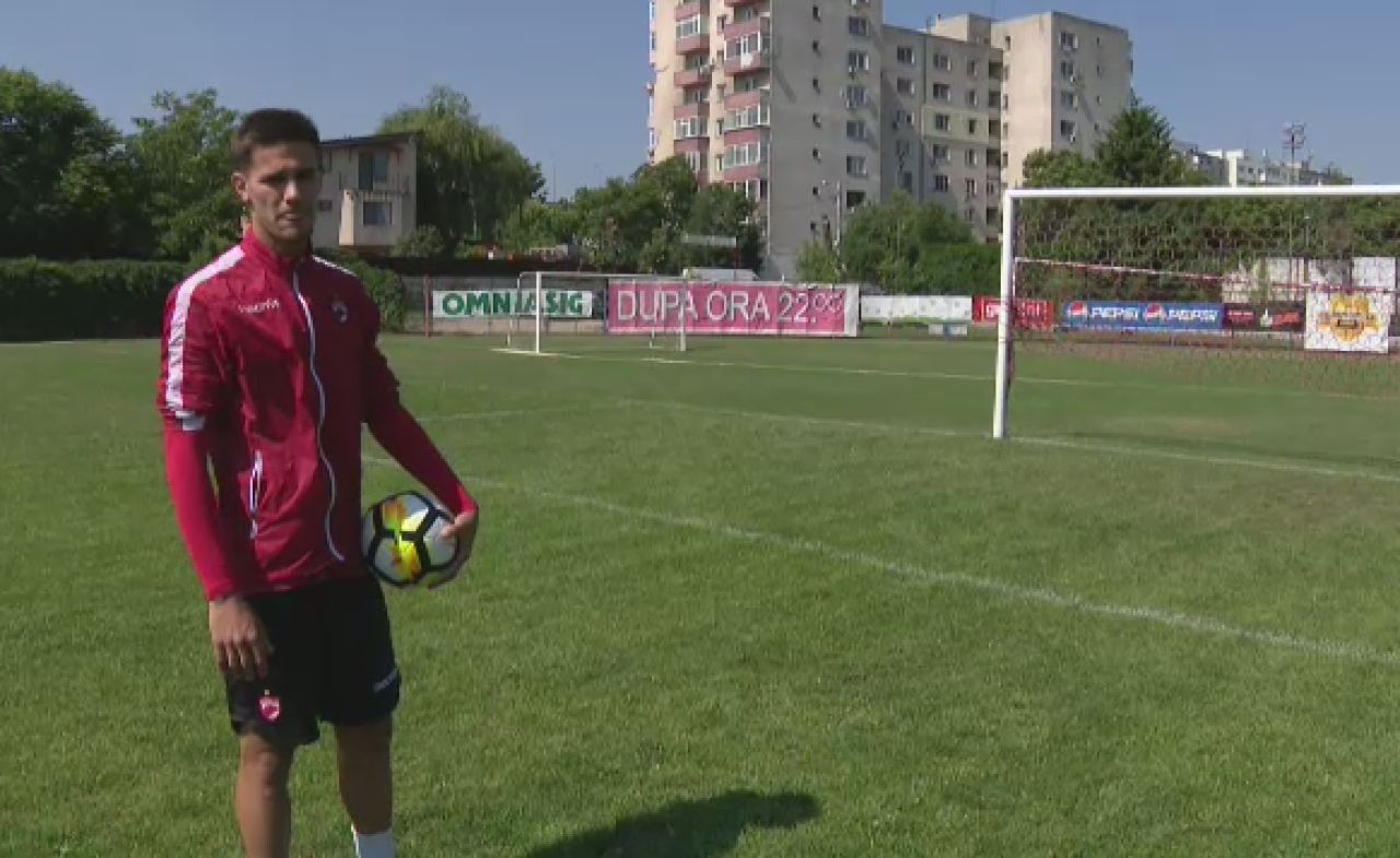 Dinamovistii se antreneaza cu mingi de Champions League si ghetele Generatiei de Aur pentru finala cu FCSB // Finala U19, duminica la PRO X_3