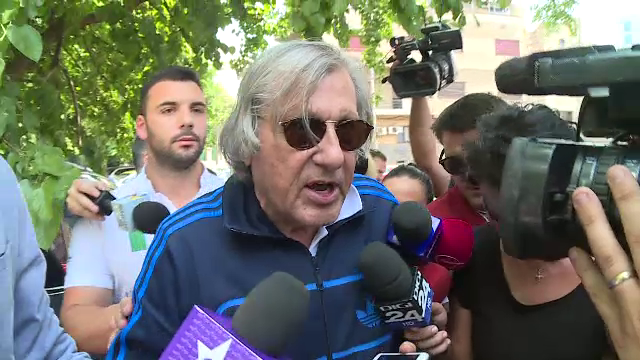 Ilie Nastase, raspuns FABULOS cand a fost intrebat de ce a condus cu permisul suspendat! :) VIDEO