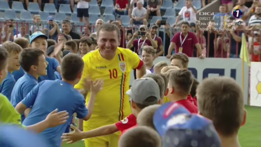 Nesu a UNIT fotbalul din Romania! Hagi, Popescu, UEFAntasticii Stelei si vedetele viitorului in aceeasi echipa! Imagini INCREDIBILE de la Oradea_2