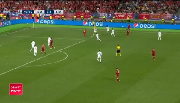 Real Madrid - Liverpool. Bara Mane