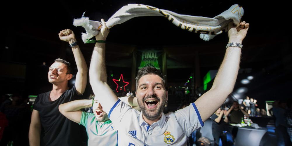 DRAMA DE HOLLYWOOD la Bucuresti! Sute de fani au urmarit finala Champions League! Cum au reactionat la victoria Realului. VIDEO_21