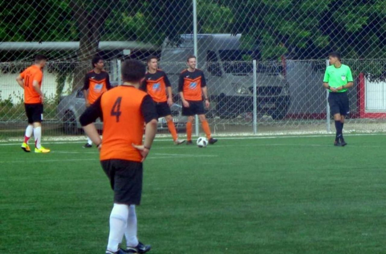 Unic in Romania! O echipa formata 100% din straini vrea sa joace in campionat! Au disputat deja primul meci si au in lot un jucator de la Sevilla_1