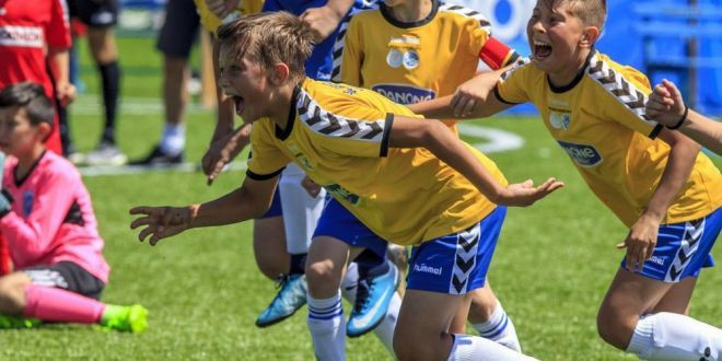 VIDEO: Goluri ca in povesti in finala Cupei Hagi Danone // Academia Hagi 4-0 New Stars Bucuresti