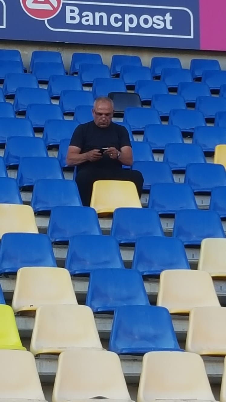 ACUM LIVE pe www.sport.ro de la Ploiesti: Festivitatea de retragere a lui Bogdan Lobont_3