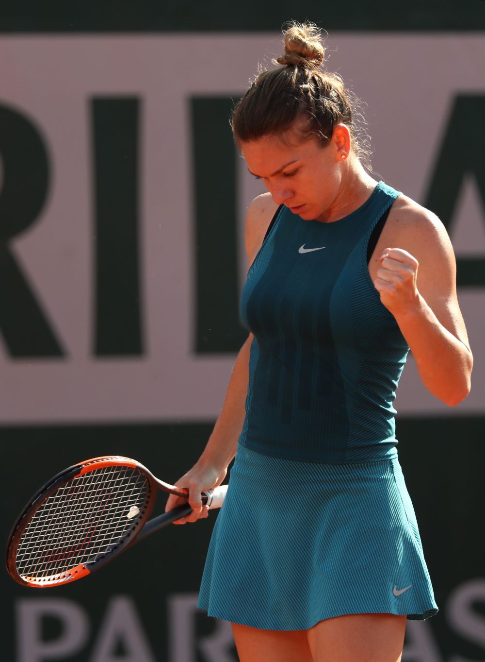 SIMONA HALEP - GARBINE MUGURUZA 6-1 6-4 | Calificare PERFECTA dupa ce a demolat-o pe Muguruza! Finala Roland Garros SE VEDE LA PRO TV_8