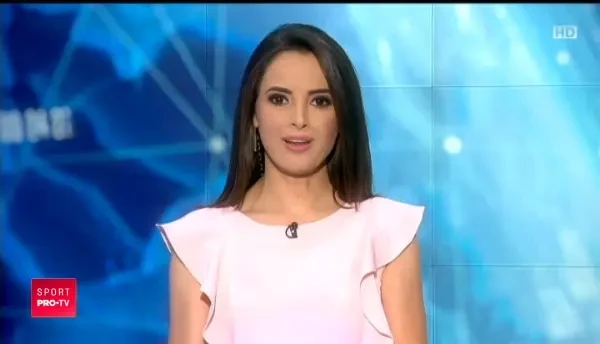 La 30 de grade, 300 de sportivi s-au intrecut la alergare, inot si ciclism. A castigat un roman din Germania