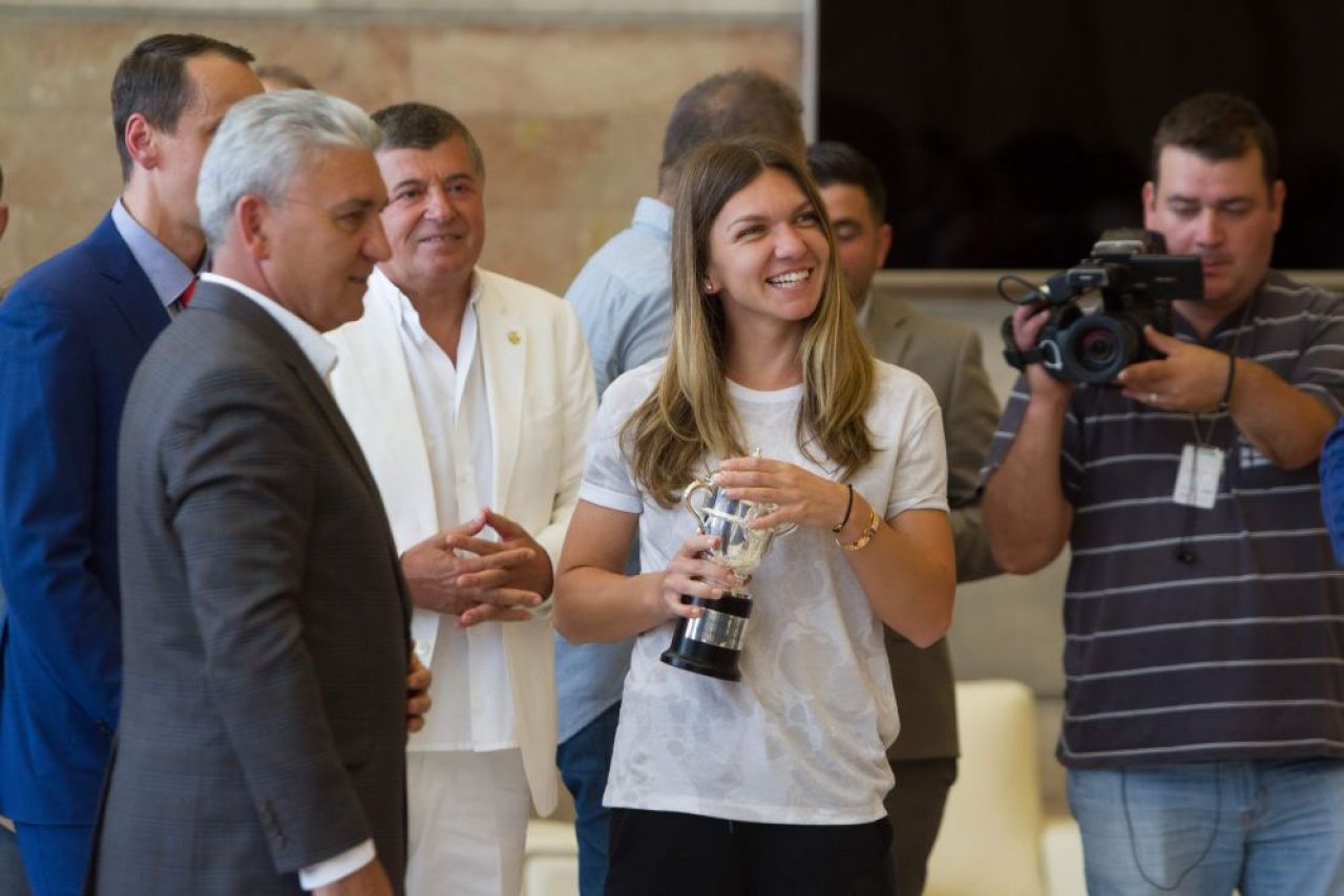 PRIMELE DECLARATII ale Simonei Halep la revenirea in tara: