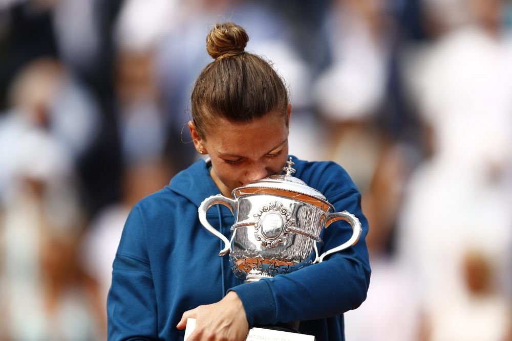 CUVINTE URIASE pentru Simona Halep din partea unei legende: Nimeni nu mai e ca ea! Ce urmeaza dupa victoria Roland Garros