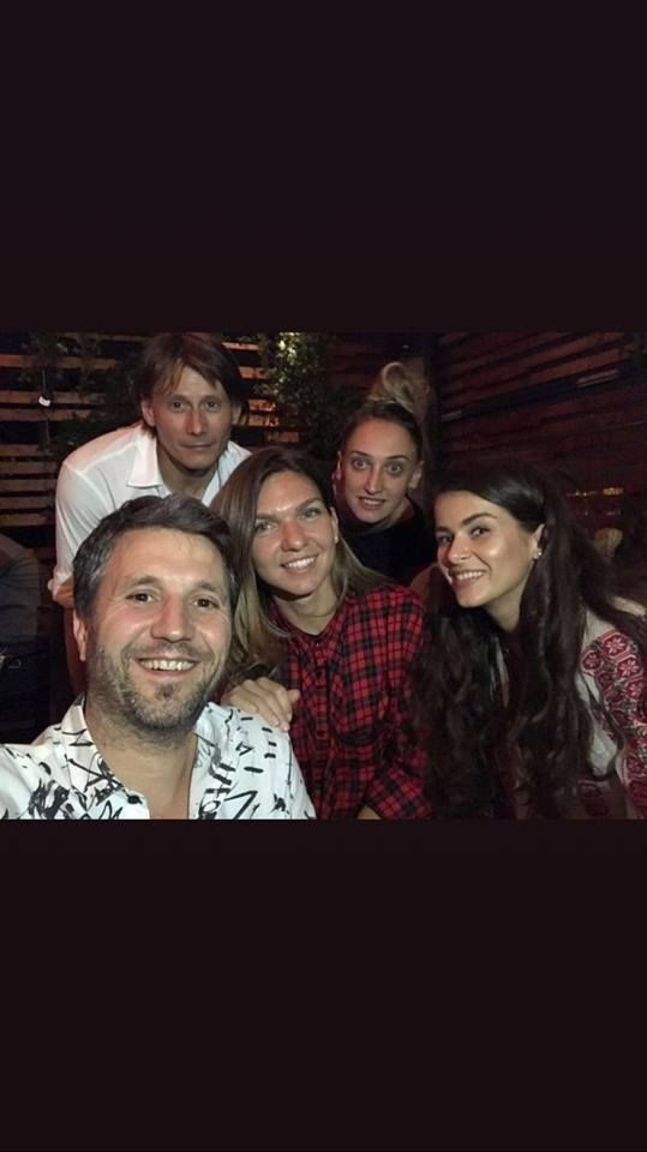 Simona Halep, PARTY pe malul lacului! Cum a petrecut la Bucuresti dupa victoria de la Roland Garros! FOTO_2