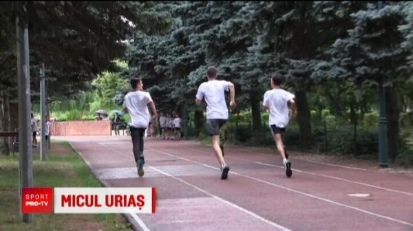 Ghita Muresan de la atletism :) Colegii il trimit la baschet pe fiul fostului arbitru Cristi Nica