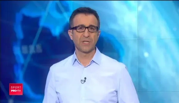 "Ilie Dumitrescu cedeaza primul, nici nu poate sa mearga!" :) Generatia de Aur vs. Barcelona, pe Cluj Arena