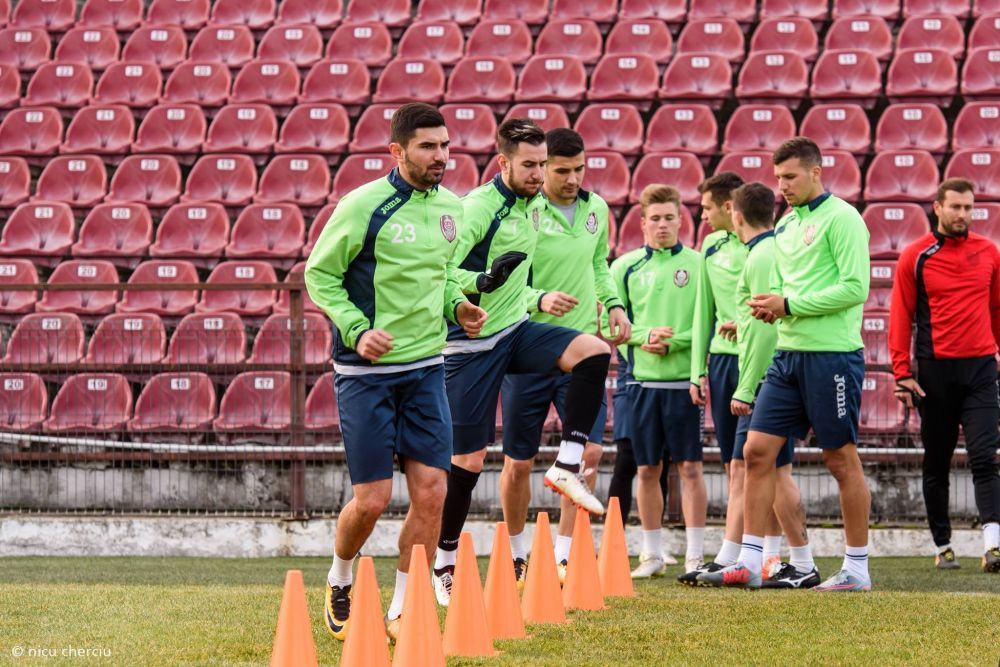 OFICIAL | Primul jucator plecat de la CFR dupa castigarea titlului! Un om adus de Petrescu si-a reziliat intelegerea si poate ajunge la Dinamo