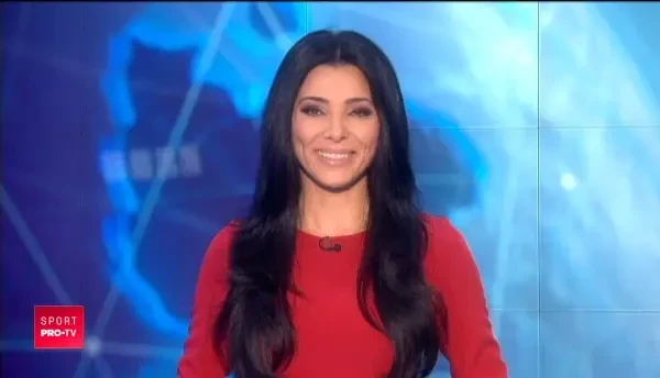 Ronaldo a scapat de uratenia pamantului :) Statuia din Madeira a fost schimbat dupa hattrick-ul reusit de Cristiano la Mondial