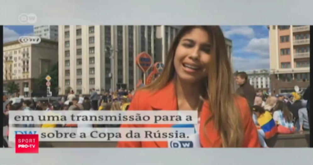Ce a patit o jurnalista din Columbia in timp ce transmitea in direct de la Campionatul Mondial :) VIDEO