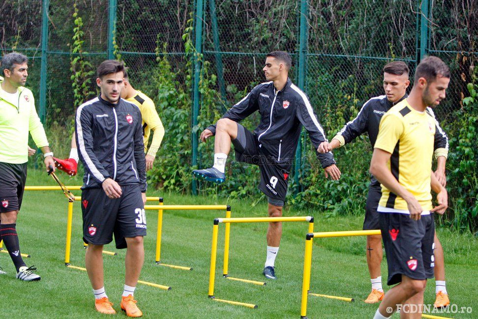 Dinamo, doua noutati din B! Ce jucatori vin in echipa lui Bratu