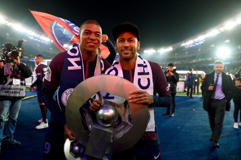 Transfer total neasteptat pregatit de PSG! Un jucator din liga secunda este dorit langa Neymar si Mbappe