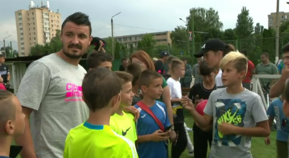 FOTO | Budescu si 