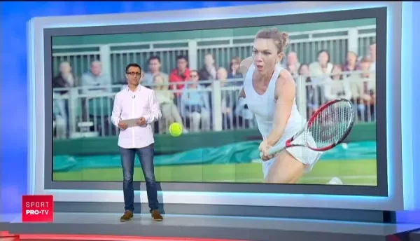 Blonda superba care e gata sa renunte de tot la haine daca echipa ei ia titlul! Acum milioane de fani ai rivalelor sunt gata sa renunte la campionat :)_4