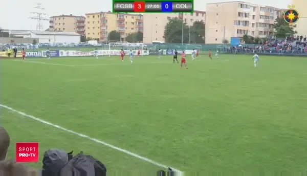 Ea e Lady Dee! Femeia care ii numara BANII lui McGregor, cea mai STILATA iubita de sportiv_4