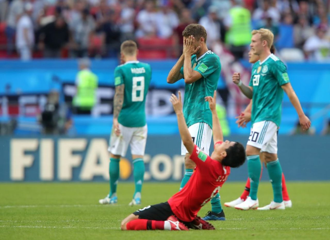 COREEA DE SUD 2-0 GERMANIA | DEZASTRU! AUF WIEDERSEHEN! Germania ESTE INVINSA de Coreea de Sud, primeste 2 goluri in prelungiri, si este OUT DE LA MONDIAL!_3
