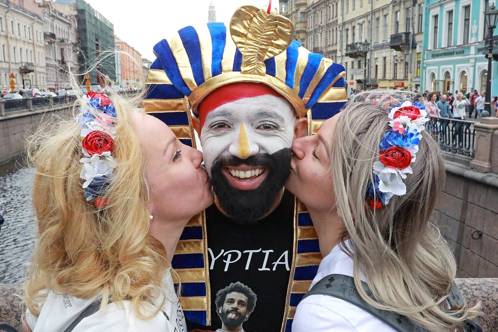 Cele mai tari COSTUME de la Cupa Mondiala 2018! Suporterii care au uimit planeta cu ideile lor! Cum si-au sustinut echipele. VIDEO