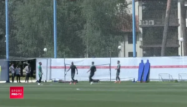 Hagi e pe cale sa dea lovitura! Un fotbalist de la Viitorul a intrat in vizorul unor cluburi din strainatate: M-au intrebat despre el!