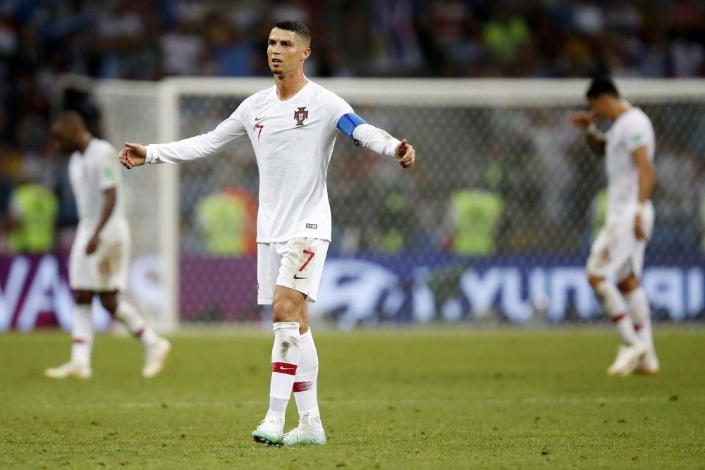 Cristiano Ronaldo, DEZLANTUIT! Ce nu s-a vazut la TV in momentul in care a primit cartonasul galben | GALERIE FOTO_5