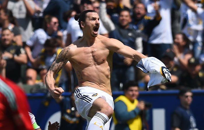 Zlatan are Mondialul lui! VIDEO: Doua goluri nebune in derby-ul Californiei