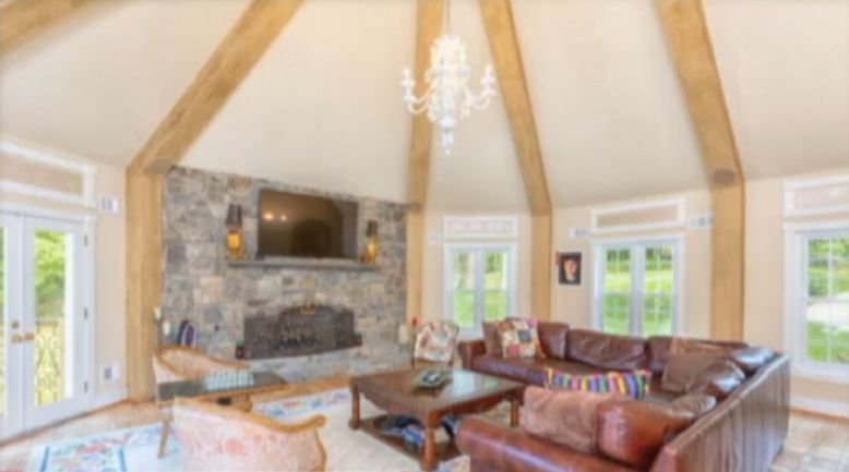 Ghita Muresan isi vinde casa din America! Cum arata si cat costa vila romanului de langa Washington_1