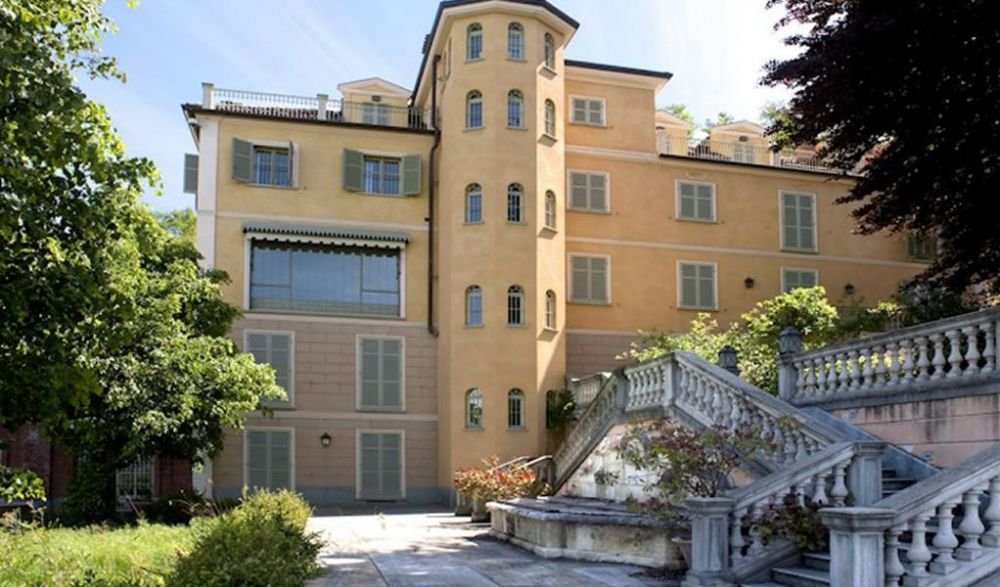 FOTO FABULOS: Cristiano Ronaldo si-a rezervat un palat la Torino! Chiria costa 40.000 euro PE ZI sau 600.000 euro PE AN_4