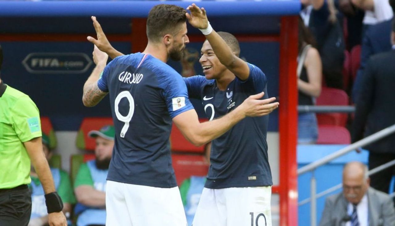 FRANTA 2-0 URUGUAY CUPA MONDIALA | Varane si Griezmann o duc pe Franta in semifinale! Gafa lui Muslera si absenta lui Cavani au fost decisive_1