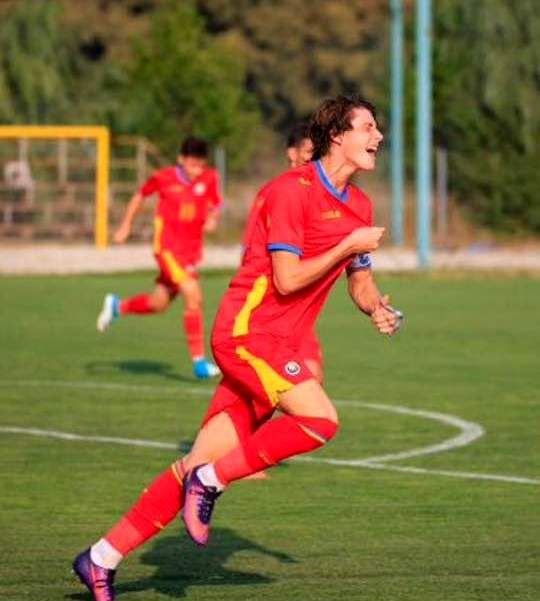 Un roman a ajuns la Juventus inaintea lui Ronaldo! Cine e pustiul care tocmai a dat lovitura_2