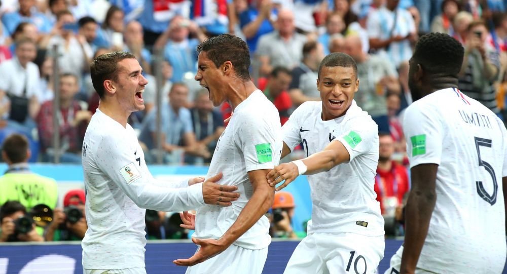 FRANTA 2-0 URUGUAY CUPA MONDIALA | Varane si Griezmann o duc pe Franta in semifinale! Gafa lui Muslera si absenta lui Cavani au fost decisive_4