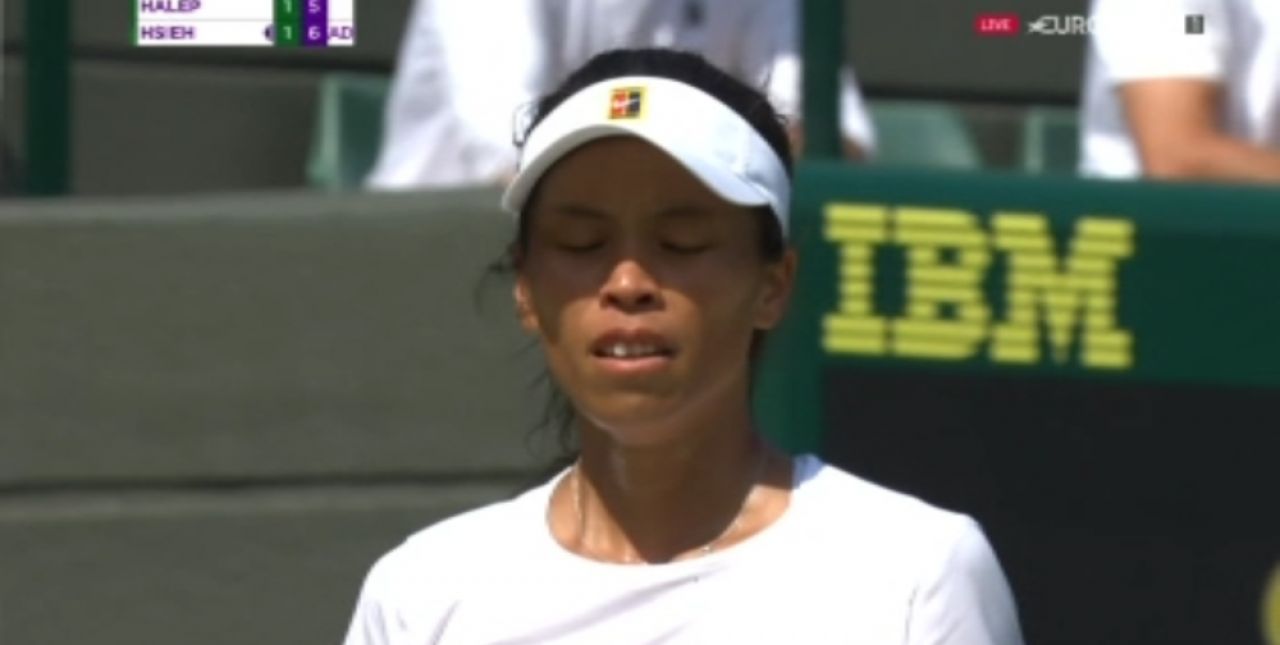 Imagini IREALE! A fost la un pas sa izbucneasca in lacrimi inainte de ultima minge. Ce s-a intamplat in meciul SOC al Simonei Halep_1