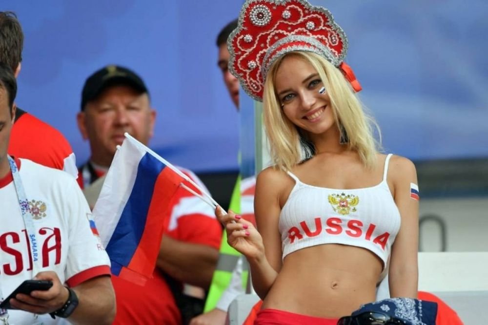 Rusia n-a ratat doar calificarea in semifinale! Natalia, bijuteria Rusiei , promisese jucatorilor o sedinta foto INCENDIARA daca luau Cupa Mondiala